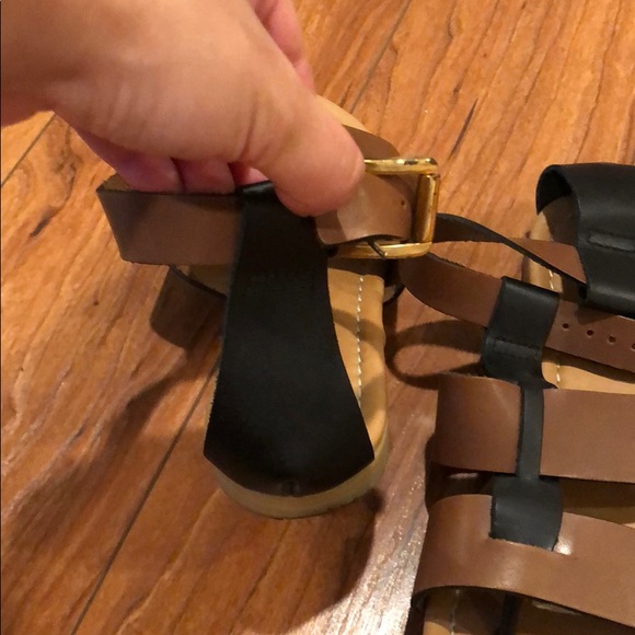 Charles David gladiator ankle strap sandals - Picture 3 of 4